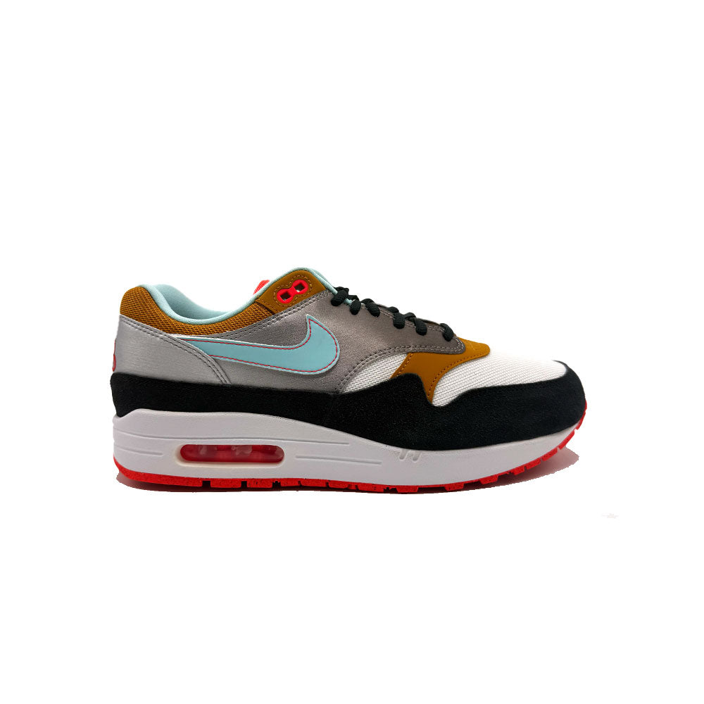 Nike Air Max 1 Graffiti Logo