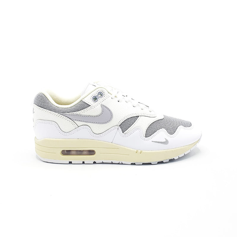 Patta x Nike Air Max 1 'White' - De Tweede Golf